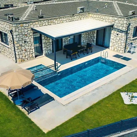 Ξενοδοχείο Zora Beyaz Tas Villalari *