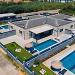 Hotel Zora Beyaz Tas Villalari Fethiye