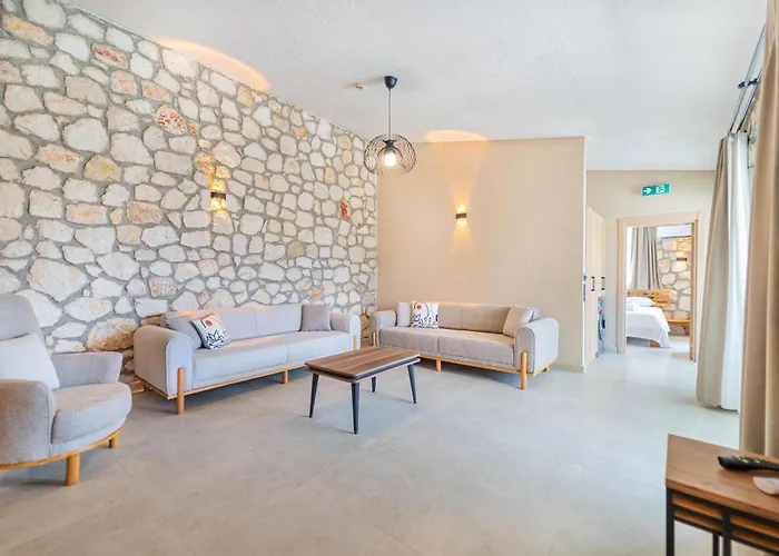 Zora Beyaz Tas Villalari Fethiye