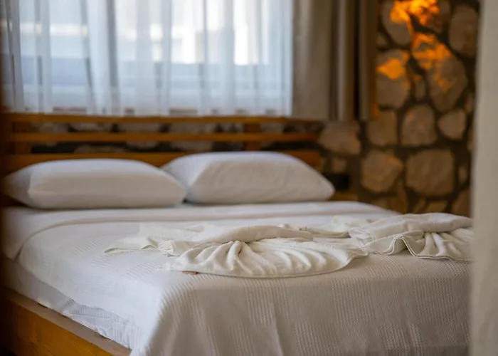 Zora Beyaz Tas Villalari * Fethiye